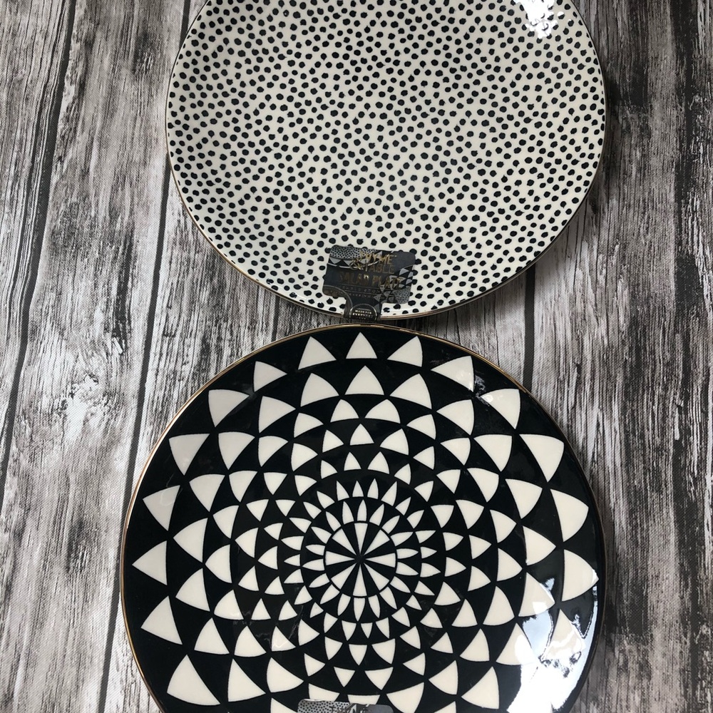 Set 2 Salad Side Plates Thyme & Table Round Stoneware Black White Mix Match